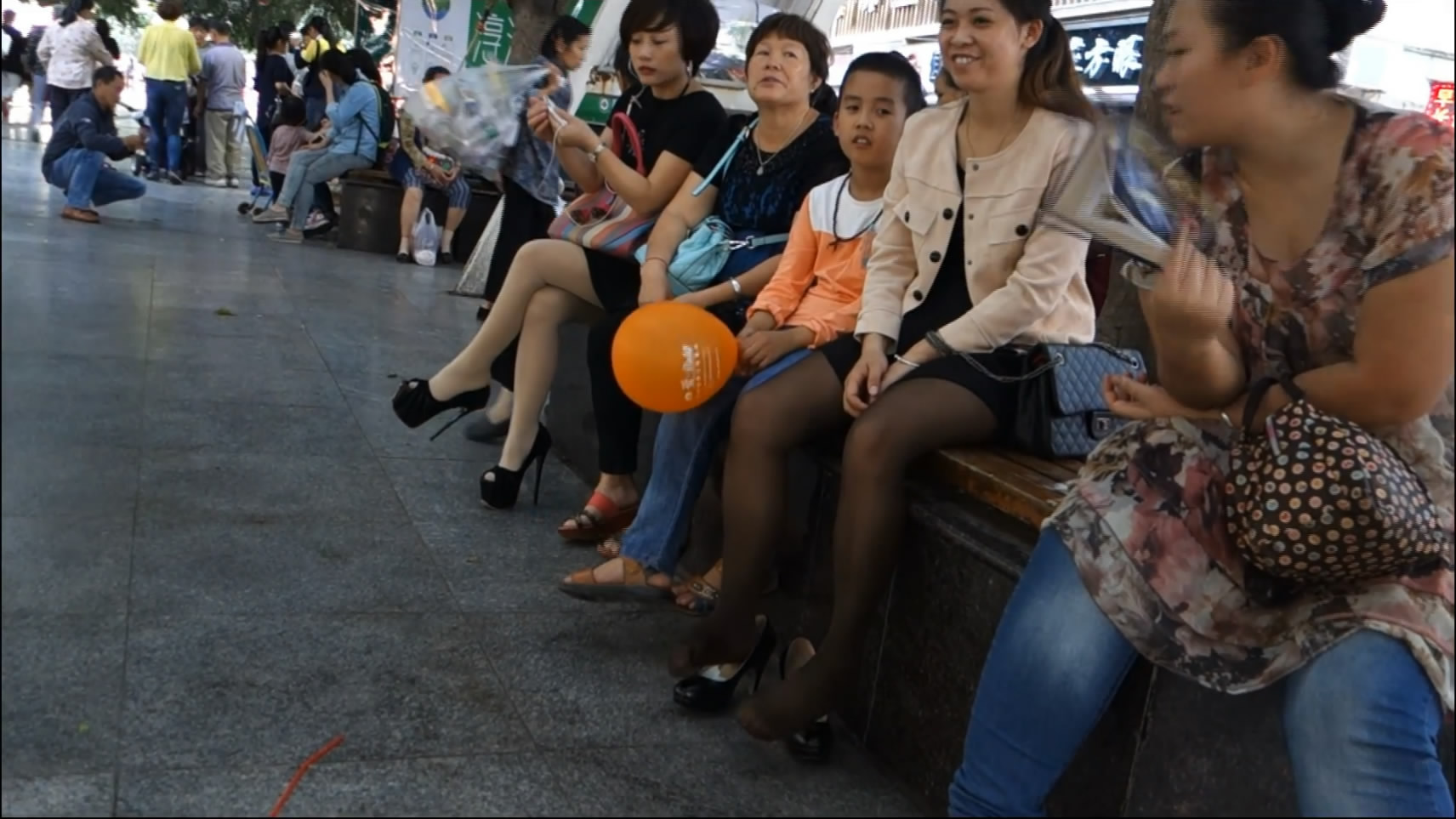 streetsnapshoep[00 00 05][20181210 204742 4]